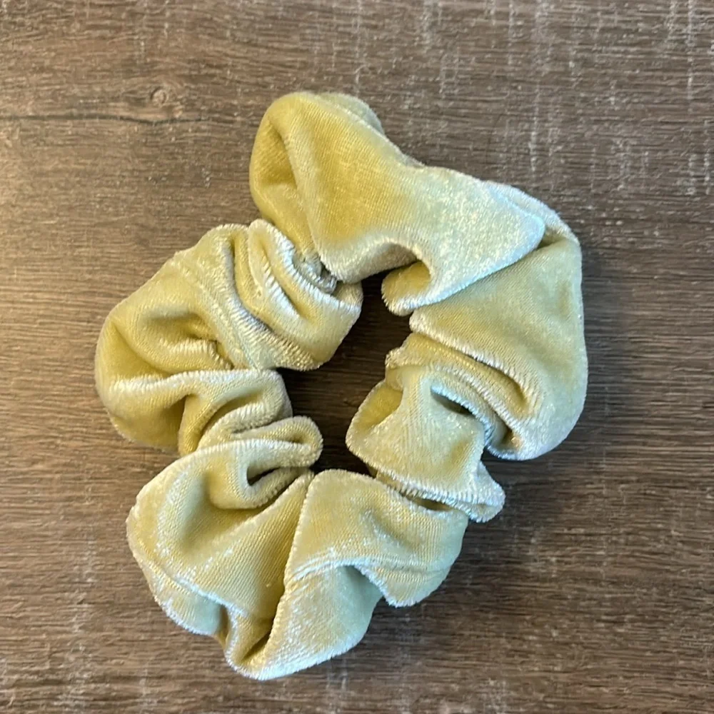 Assorted Scrunchies-OS
